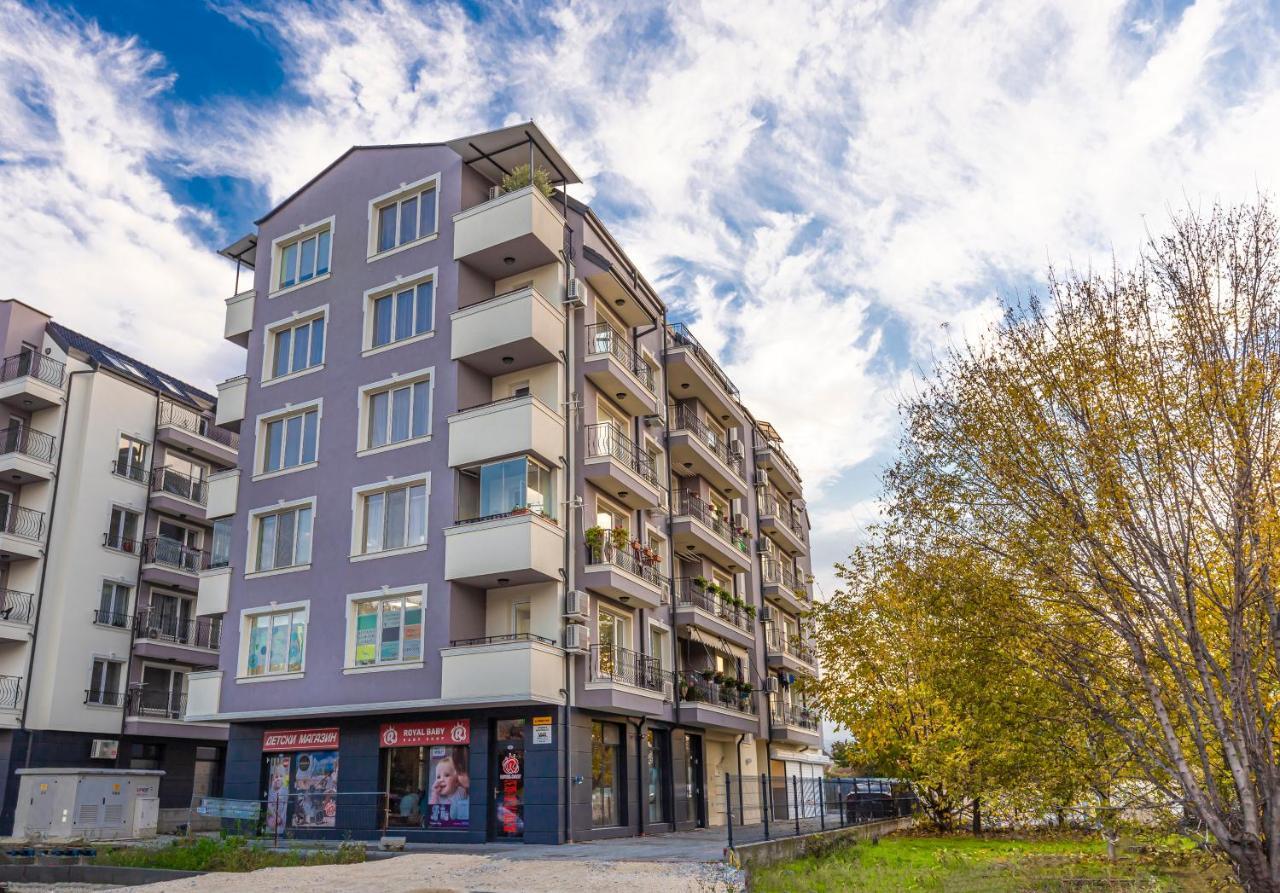 Beautiful 1Bd Apartment With A Parking Spot By Flat Mаnager Пловдив Екстериор снимка